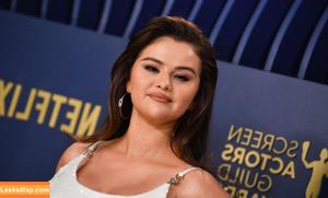 Selena Gomez photo #3423