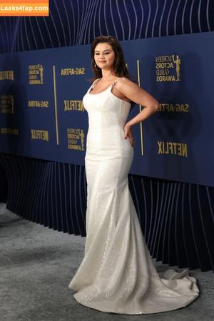 Selena Gomez photo #3489