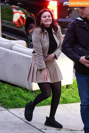 Selena Gomez photo #3549