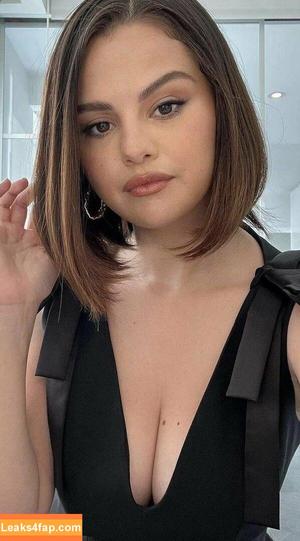 Selena Gomez фото #3838