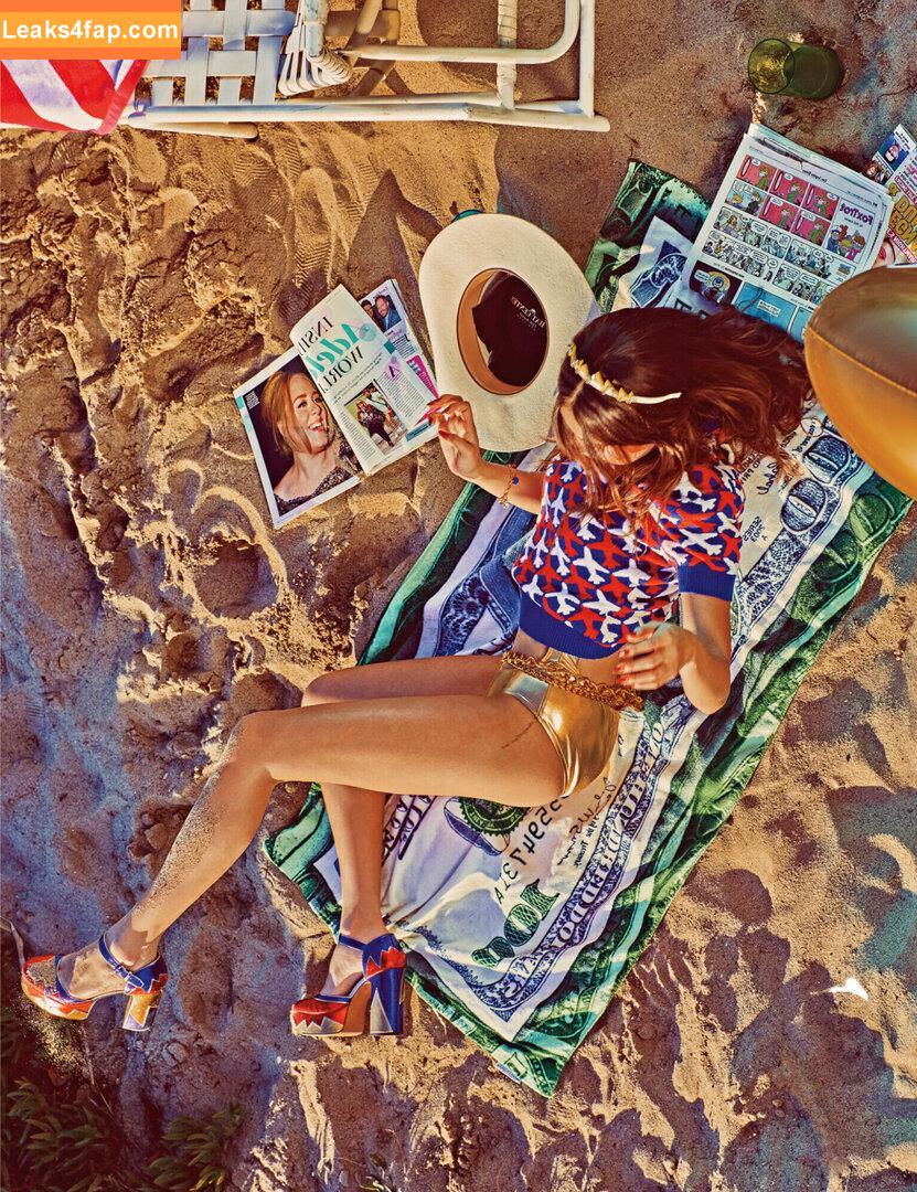 Selena Gomez / Selena / https: / selena.gomez / selenagomez leaked photo photo #4216