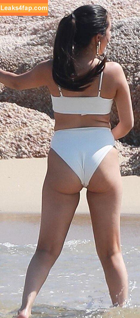 Selena Gomez / Selena / https: / selena.gomez / selenagomez leaked photo photo #4411