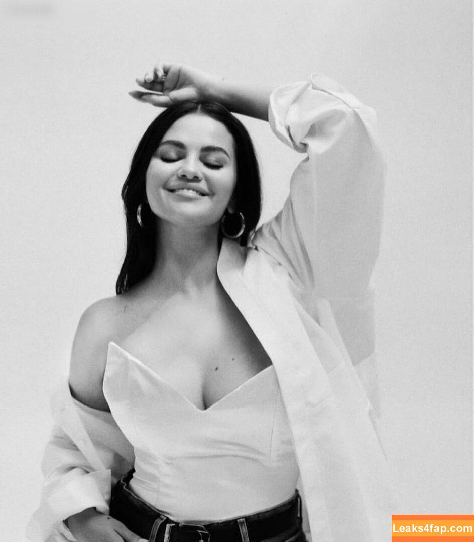 Selena Gomez / Selena / https: / selena.gomez / selenagomez leaked photo photo #4482