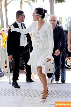 Selena Gomez photo #4028