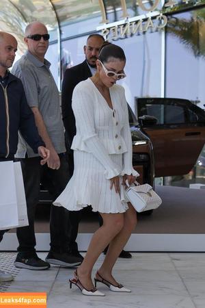 Selena Gomez photo #4035