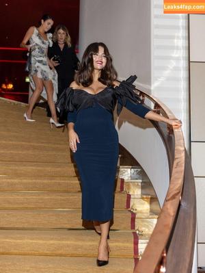 Selena Gomez photo #4076
