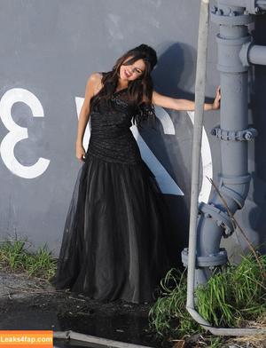 Selena Gomez photo #4378