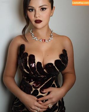 Selena Gomez photo #4631