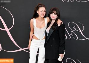 Selena Gomez photo #4682