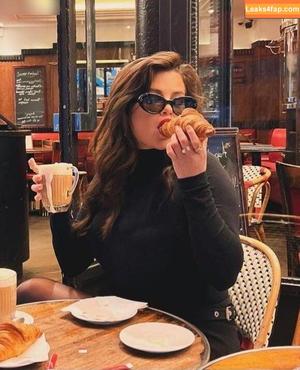 Selena Gomez photo #4714