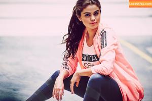 Selena Gomez photo #4838