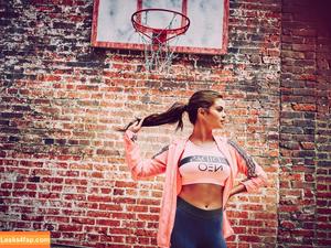 Selena Gomez photo #4840