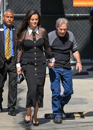 Selena Gomez photo #4887
