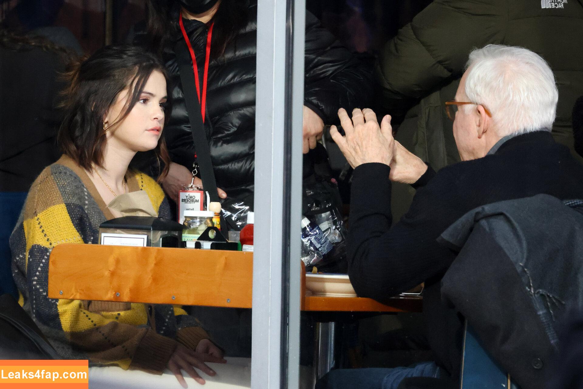 Selena Gomez / Selena / https: / selena.gomez / selenagomez leaked photo photo #5038