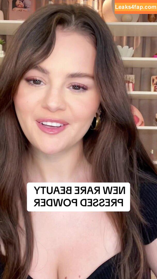 Selena Gomez / Selena / https: / selena.gomez / selenagomez leaked photo photo #5146
