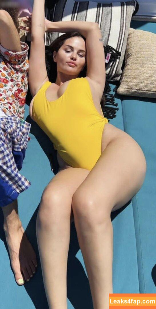 Selena Gomez / Selena / https: / selena.gomez / selenagomez leaked photo photo #5173