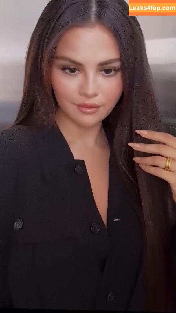 Selena Gomez / Selena / https: / selena.gomez / selenagomez слитое фото фото #5203