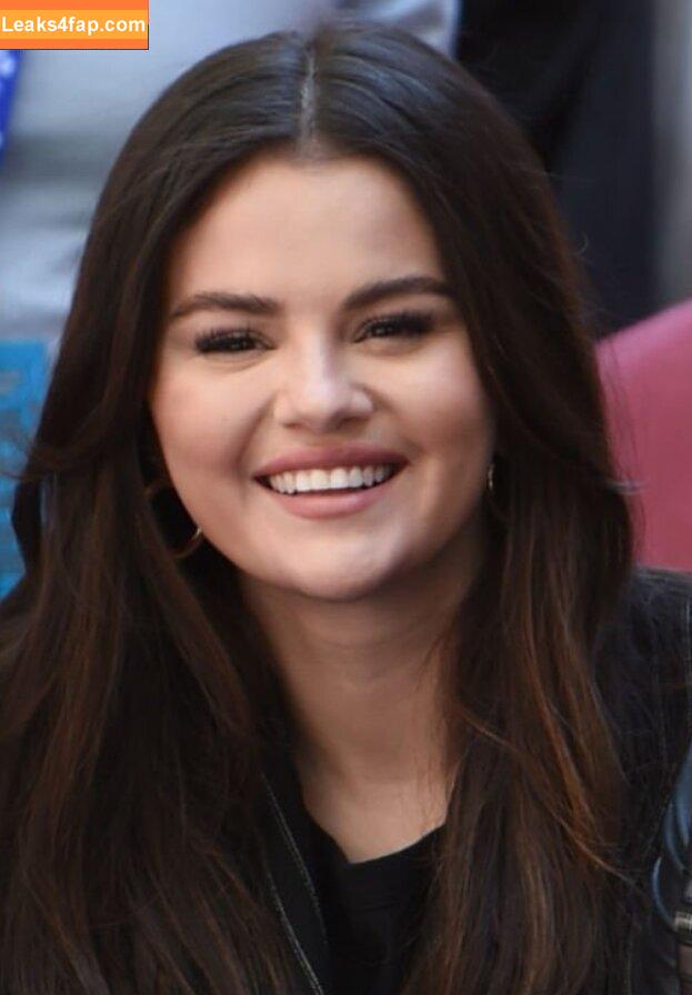 Selena Gomez / Selena / https: / selena.gomez / selenagomez leaked photo photo #5442