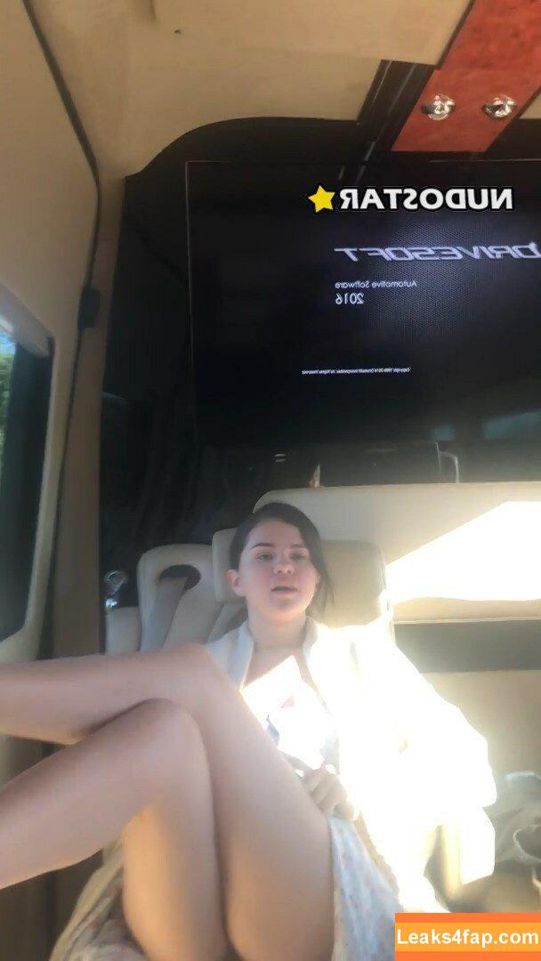 Selena Gomez / Selena / https: / selena.gomez / selenagomez leaked photo photo #5464
