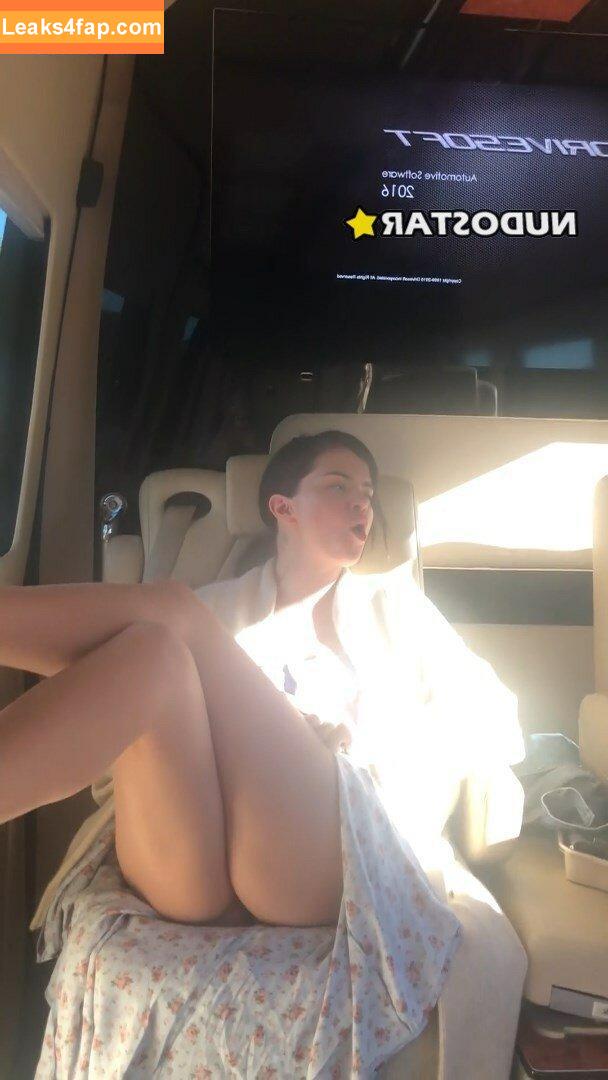Selena Gomez / Selena / https: / selena.gomez / selenagomez leaked photo photo #5470