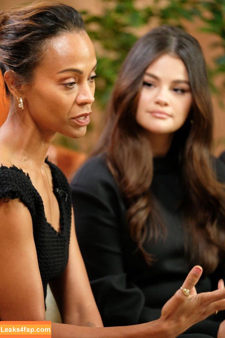 Selena Gomez / Selena / https: / selena.gomez / selenagomez слитое фото фото #5615