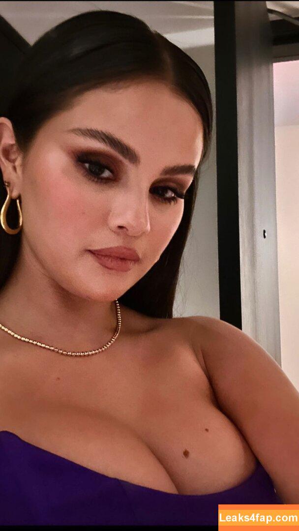 Selena Gomez / Selena / https: / selena.gomez / selenagomez слитое фото фото #5891