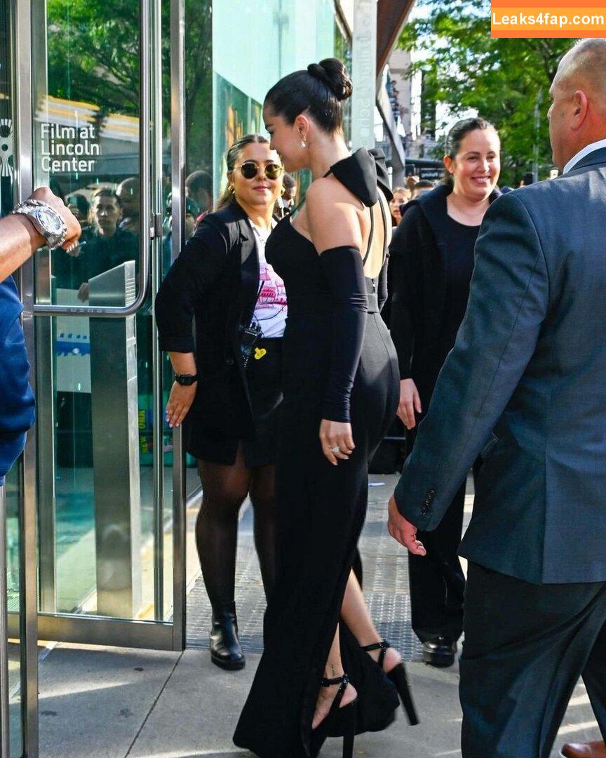 Selena Gomez / Selena / https: / selena.gomez / selenagomez слитое фото фото #5967