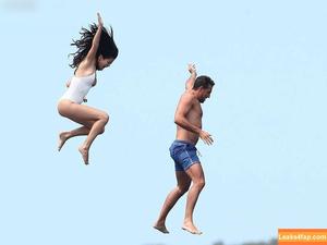 Selena Gomez photo #5080