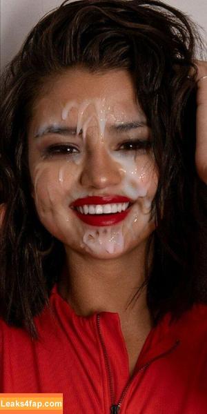 Selena Gomez photo #5139