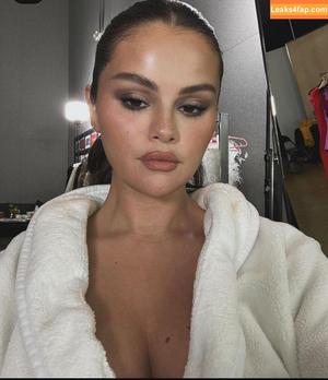Selena Gomez фото #5206