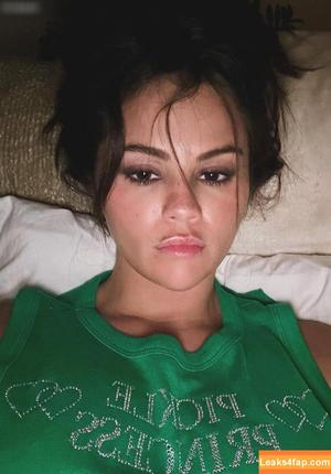 Selena Gomez фото #5213