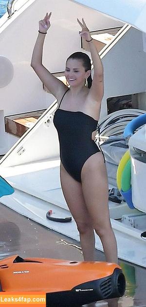 Selena Gomez фото #5309