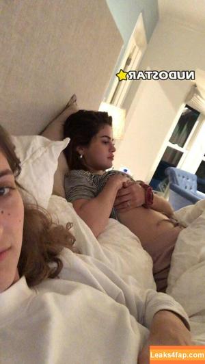 Selena Gomez photo #5463