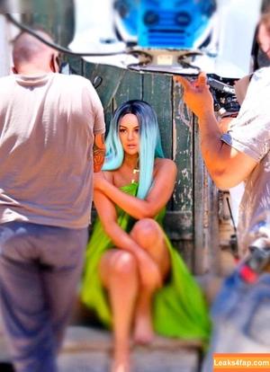 Selena Gomez фото #5556