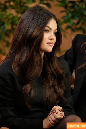 Selena Gomez фото #5613
