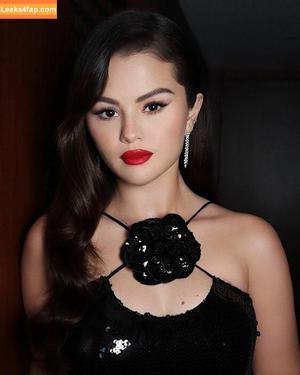 Selena Gomez фото #5672