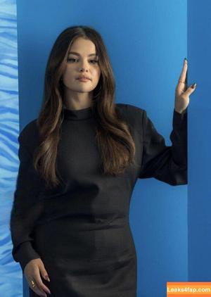 Selena Gomez фото #5693