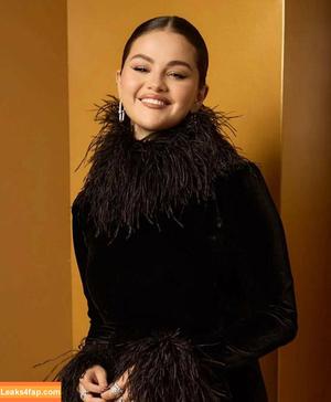 Selena Gomez фото #5768