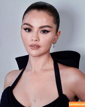 Selena Gomez фото #5960