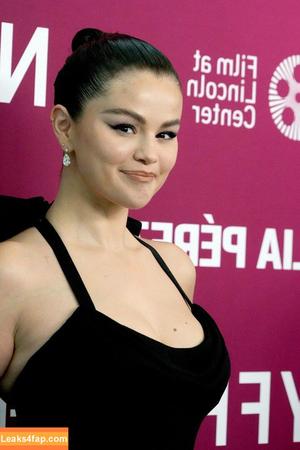 Selena Gomez фото #5983