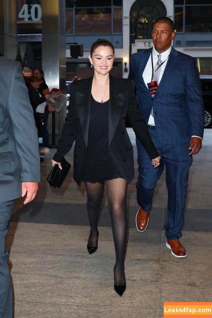 Selena Gomez / Selena / https: / selena.gomez / selenagomez слитое фото фото #6016