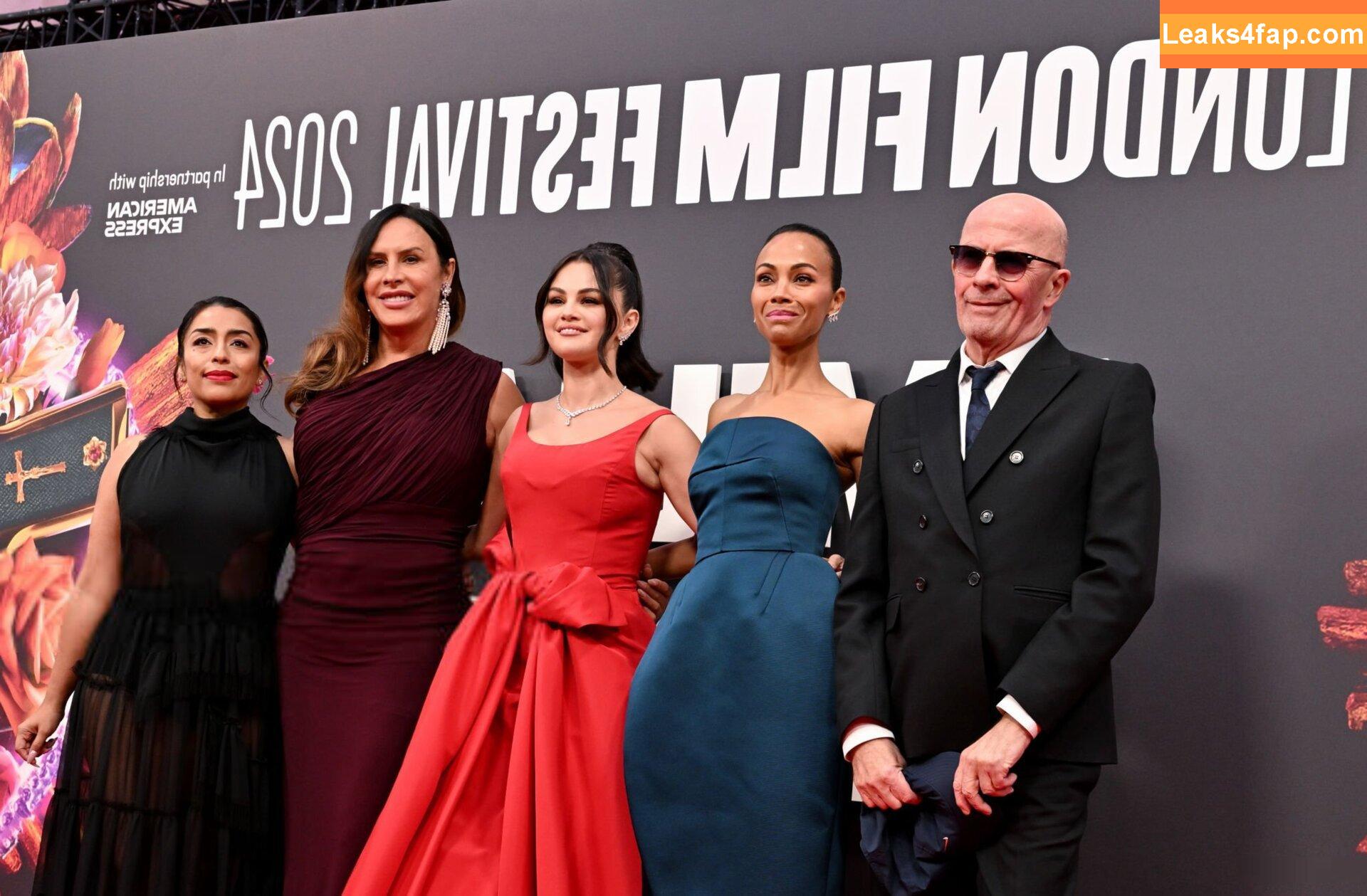 Selena Gomez / Selena / https: / selena.gomez / selenagomez leaked photo photo #6372