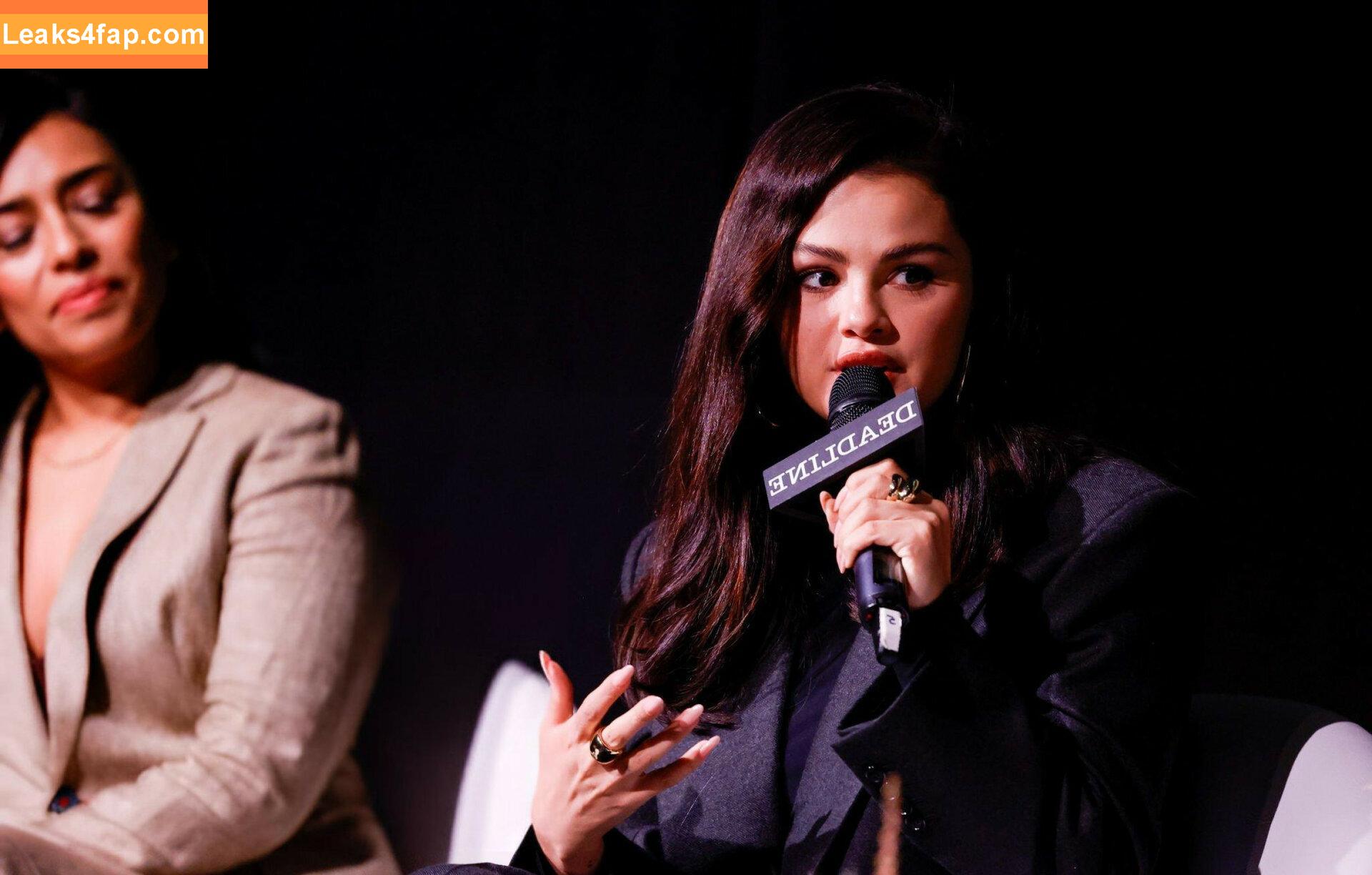 Selena Gomez / Selena / https: / selena.gomez / selenagomez leaked photo photo #6432