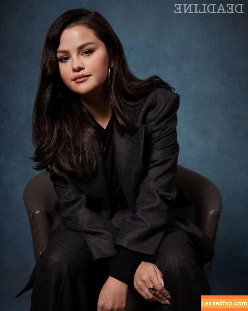 Selena Gomez / Selena / https: / selena.gomez / selenagomez leaked photo photo #6455