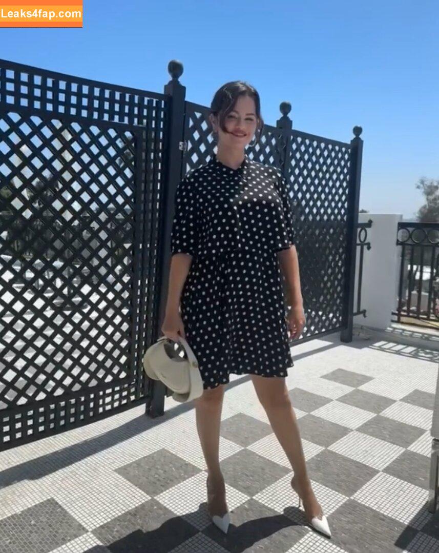 Selena Gomez / Selena / https: / selena.gomez / selenagomez leaked photo photo #6556