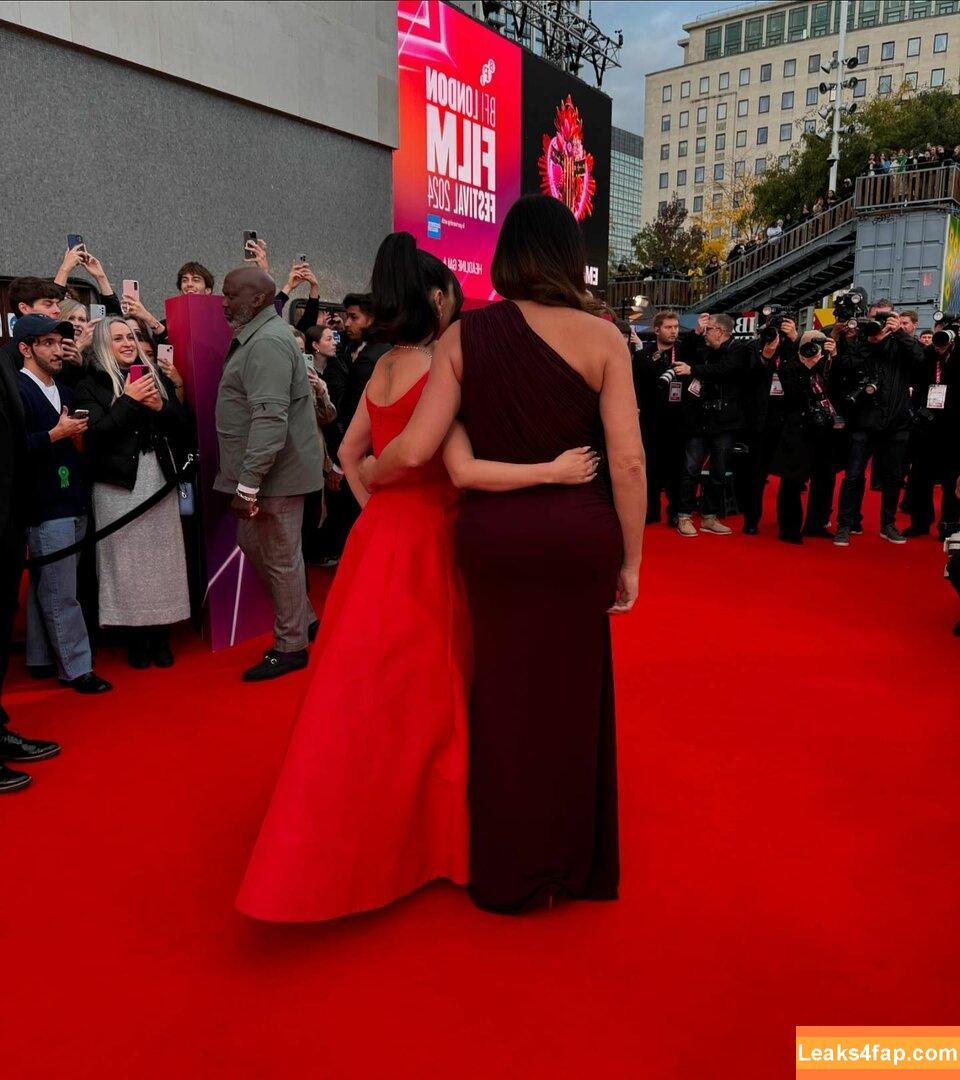 Selena Gomez / Selena / https: / selena.gomez / selenagomez leaked photo photo #6558