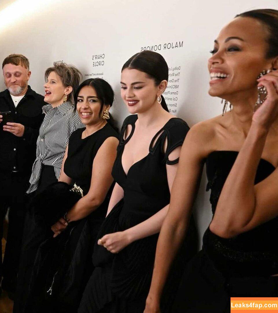 Selena Gomez / Selena / https: / selena.gomez / selenagomez leaked photo photo #6559