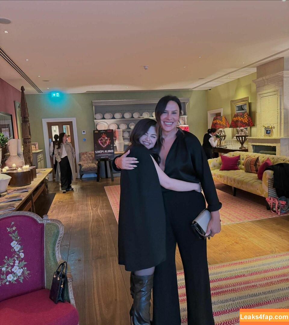 Selena Gomez / Selena / https: / selena.gomez / selenagomez leaked photo photo #6565