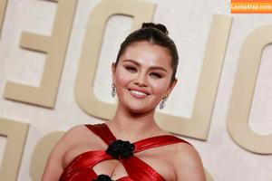 Selena Gomez photo #6143