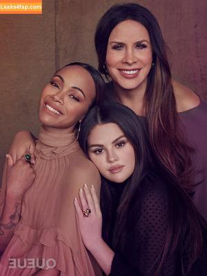 Selena Gomez photo #6238